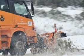 Zonguldak’ta ekiplerin karla mücadele çalışmaları sürüyor