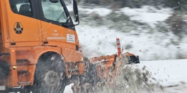 Zonguldak’ta ekiplerin karla mücadele çalışmaları sürüyor