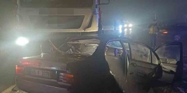 Zonguldak’ta kamyon ile otomobil çarpıştı: 3 yaralı