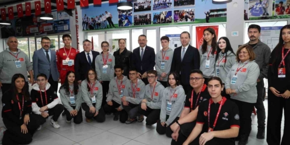 Zonguldak’ta öğrencilere yerli ve milli teknolojiler tanıtıldı