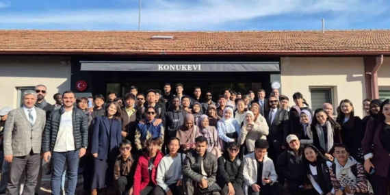 23 farklı ülkeden 111 öğrenci Türkçe eğitimi alıyor