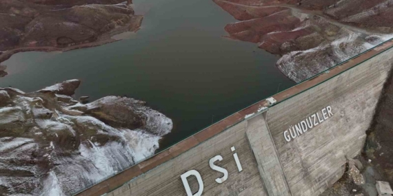 3 yıl önce açılan barajdaki su bitme noktasına geldi