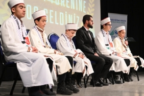 71 öğrencinin hafızlık gururu taçlandırıldı