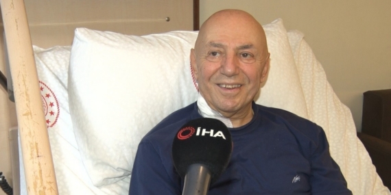 75 yaşında ‘minimal invaziv’ yöntemiyle bypass olan hastaya doktorlardan mesaj: "Bu seni 40 sene götürür"