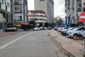 Adana’da bu kez soğuk nedeniyle sokaklar boş kaldı