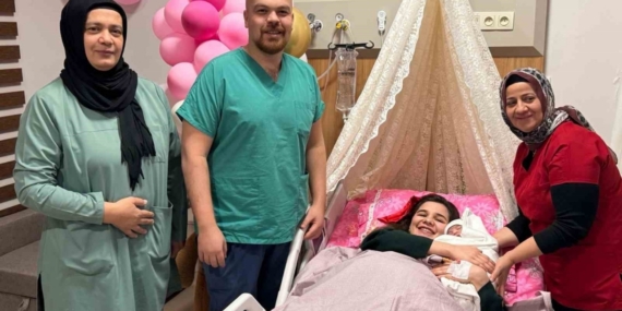 Adıyaman’da 2026 yılınının ilk bebeği "Rüya" oldu