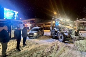 Akçadağ Belediyesi’nin kar mesaisi sürüyor
