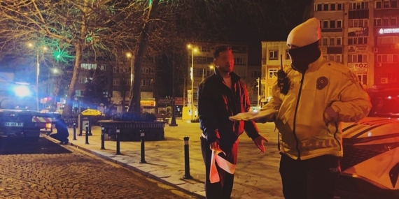 Alkollü sürücü polise dakikalarca dil döktü: "Ben polis olacak adamım, boyum da uzun"