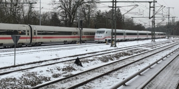 Almanya’da kar fırtınasında meydana gelen kazada 2 kişi öldü