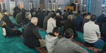 Anamur’da yeni yılın ilk sabahı camilerde karşılandı