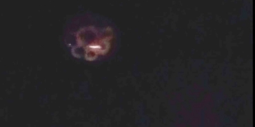 Ankara semalarında gizemli cisim: İki arkadaş o anları kaydetti