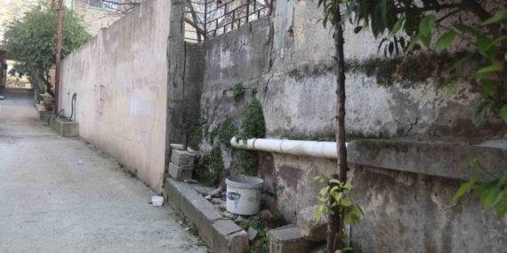 Annesinin telefon çaldırdığı çocuk devlet korumasına alındı