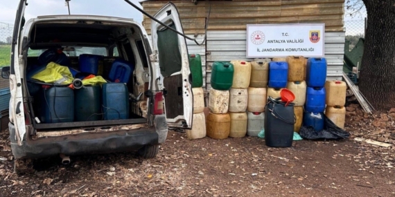 Antalya’da 2 bin 350 litre kaçak akaryakıt ele geçirildi