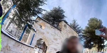 Aranan şahıs sahte kimlik ile yakalandı