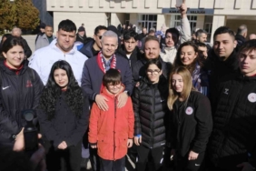 Ardahan’a atanan Vali Mehmet Fatih Çiçekli’yi uğurlama töreninde duygu dolu anlar