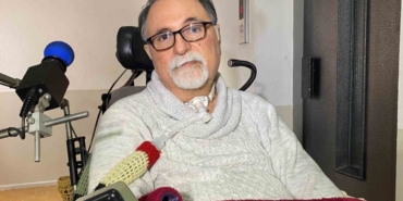 Asansör yönetmeliği değişti, kabin daraldı: ALS hastası doktor evine hapsoldu