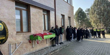 Askere gidecekti, tabutuna "O şimdi asker" yazılı tülbent serildi