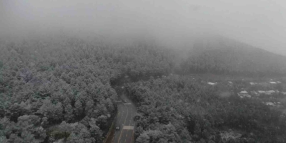 Aydos’ta etkili olan kar yağışı havadan görüntülendi