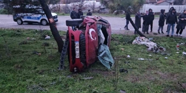 Balıkesir Çevre Yolu’nda takla atan otomobil yan yattı: 2 yaralı