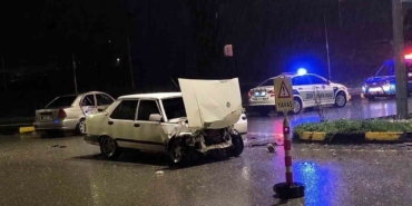 Bartın’da sağanak yağış kazayı beraberinde getirdi: 2 yaralı