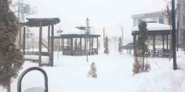 Başkale’de kar yağışı başladı