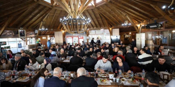 Başkan Balaban gazetecileri ağırladı