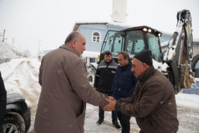 Başkan Sandıkçı: "Karla mücadele çalışmalarına aralıksız devam ediyoruz"