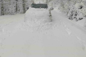 Başkent EDAŞ zorlu kış şartlarında 7/24 sahada mücadele ediyor