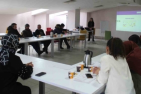 Bayburt’ta koruyucu ailelere eğitim verildi