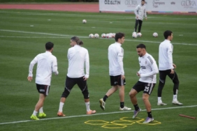 Beşiktaş, Antalya’daki kampında hazırlıklarını sürdürüyor