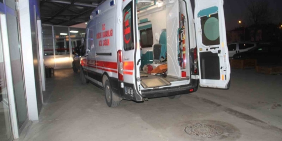 Beyşehir’de yeni yılın ilk kavgasında 5 kişi yaralandı