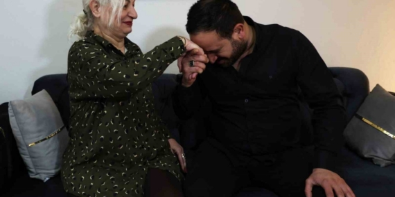 Bilinci kapanan anne, oğlundan aldığı karaciğerle yaşama tutundu