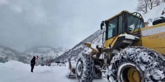 Bingöl’de yoğun kar yağışı: 272 köy yolunda çalışmalar sürüyor