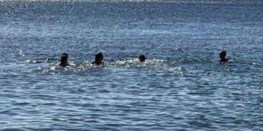 Bodrum’da yeni yılın ilk gününde denize girdiler