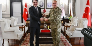 Bolu’da yeni Tugay komutanı Öztürk göreve başladı