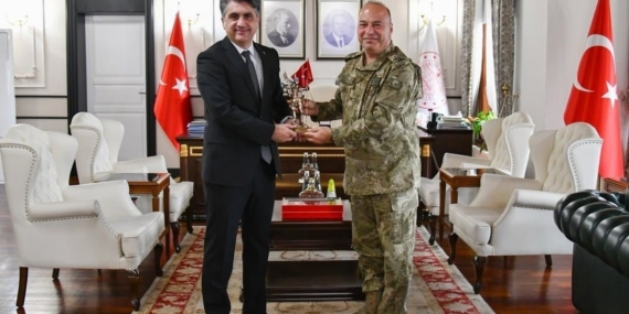 Bolu’da yeni Tugay komutanı Öztürk göreve başladı