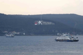 Bozcaada ve Gökçeada’ya yarınki tüm feribot seferleri iptal edildi
