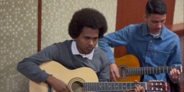 BŞEÜ’de gitar ve bağlama kursları devam ediyor