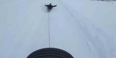 Bu da Rizeli gençlerin kar eğlencesi