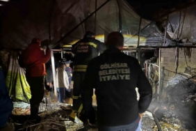 Burdur’da ahır yangını korkuttu