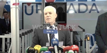 Bursa Büyükşehir Belediye Başkanı Bozbey’e saldırı girişimi kameralara yansıdı