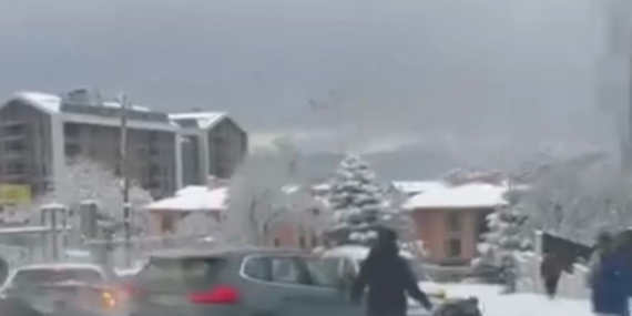 Bursa’da korku dolu anlar: Kayan araç vatandaşların arasına daldı