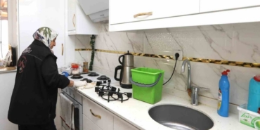 Büyükşehir 2025 yılında engelli ve bakıma muhtaç bireylerin 2 bin 795 kez kapısını çaldı