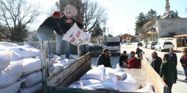 Büyükşehir’den 2025 yılında hayvancılığa 503 bin 625 kg yem desteği