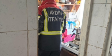 Çamaşır makinesinden çıkan yangın panikletti