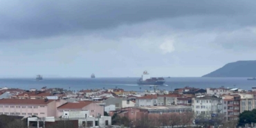 Çanakkale Boğazı çift yönlü trafiğe açıldı