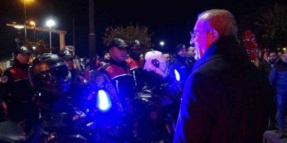 Çanakkale Valisi Toraman, yılbaşında görev başındaki personeli ziyaret etti