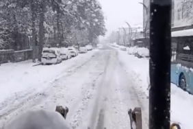Çermik’te karla mücadele devam ediyor