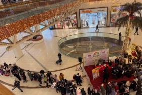 Ceylan Karavil Park AVM’de imza günü