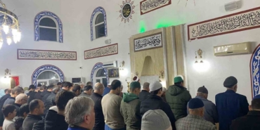 Dede torun, genç yaşlı aynı safta buluştu